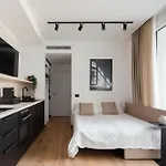 San Lorenzo Labicana Luxury Apartment