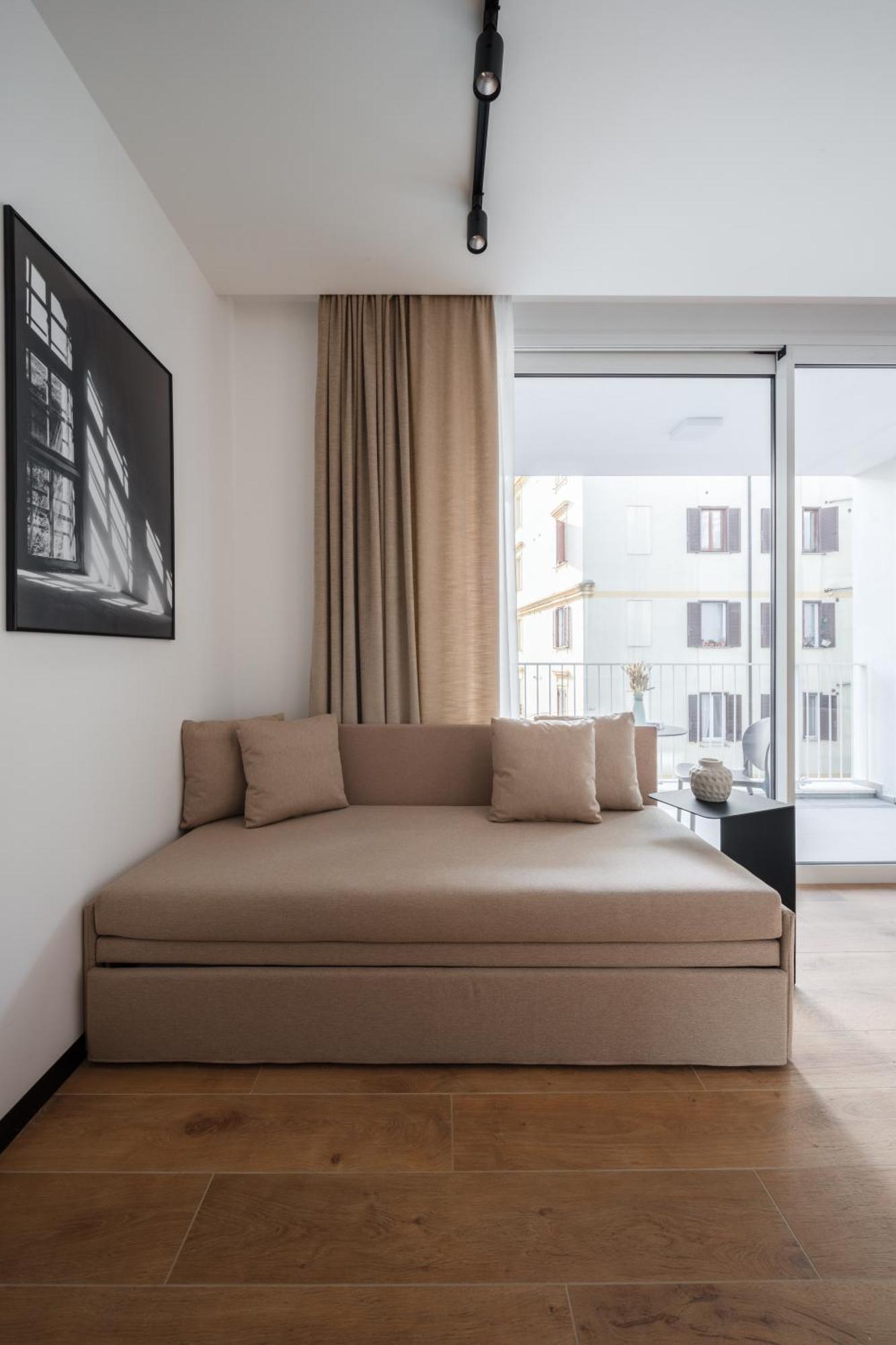 San Lorenzo Labicana Luxury Apartment Rom